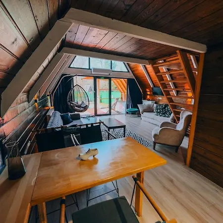 Mert Bungalov-ay Evi Holiday home Sapanca
